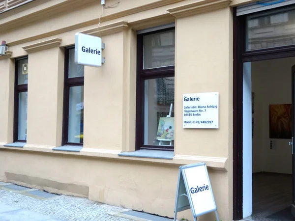 Gruppenausstellung 'Von der Flüchtigkeit des Glücks im Leben' - Achtzig Galerie 1