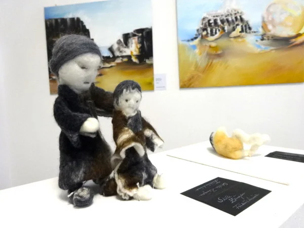 Gruppenausstellung 'Von der Flüchtigkeit des Glücks im Leben' - Achtzig Galerie 18