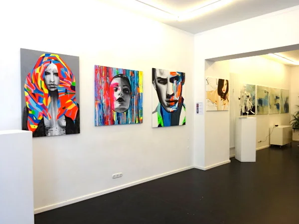 Gruppenausstellung 'Glanzlichter der Kunst' Diana Achtzig - Raum 2