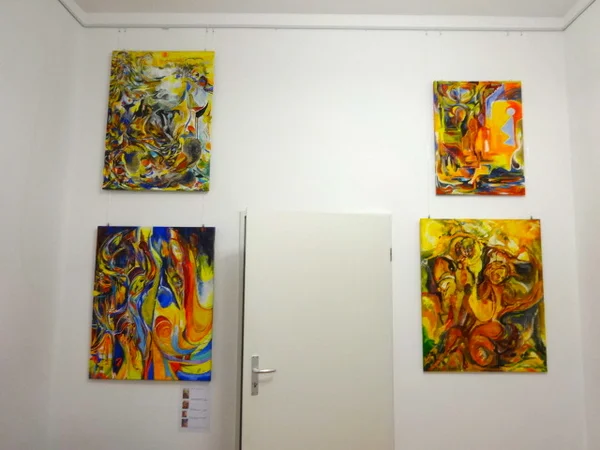 Gruppenausstellung 'Malerei in der Neuen Berliner Schule' - Achtzig Galerie 9