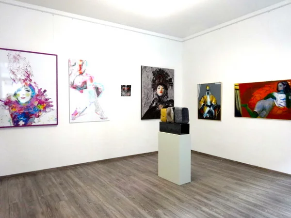 Gruppenausstellung 'Malerei im Spiegel der Gegenwart' - Achtzig Galerie 2